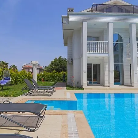 Detached With Private Pool In Oeluedeniz, *